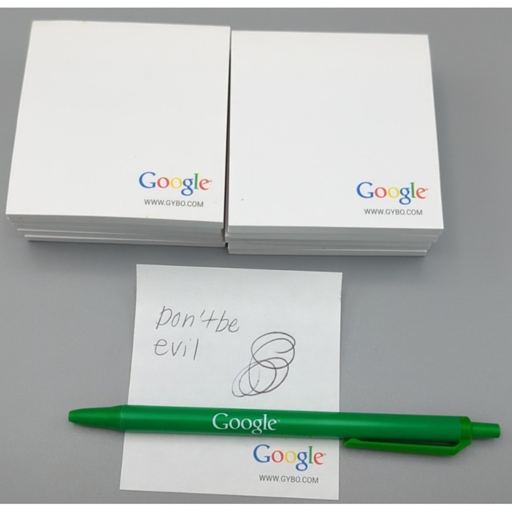 Google Advertising Green Ballpoint Pen & Sticky Note Pads Retro Serif‎ Logo SWAG